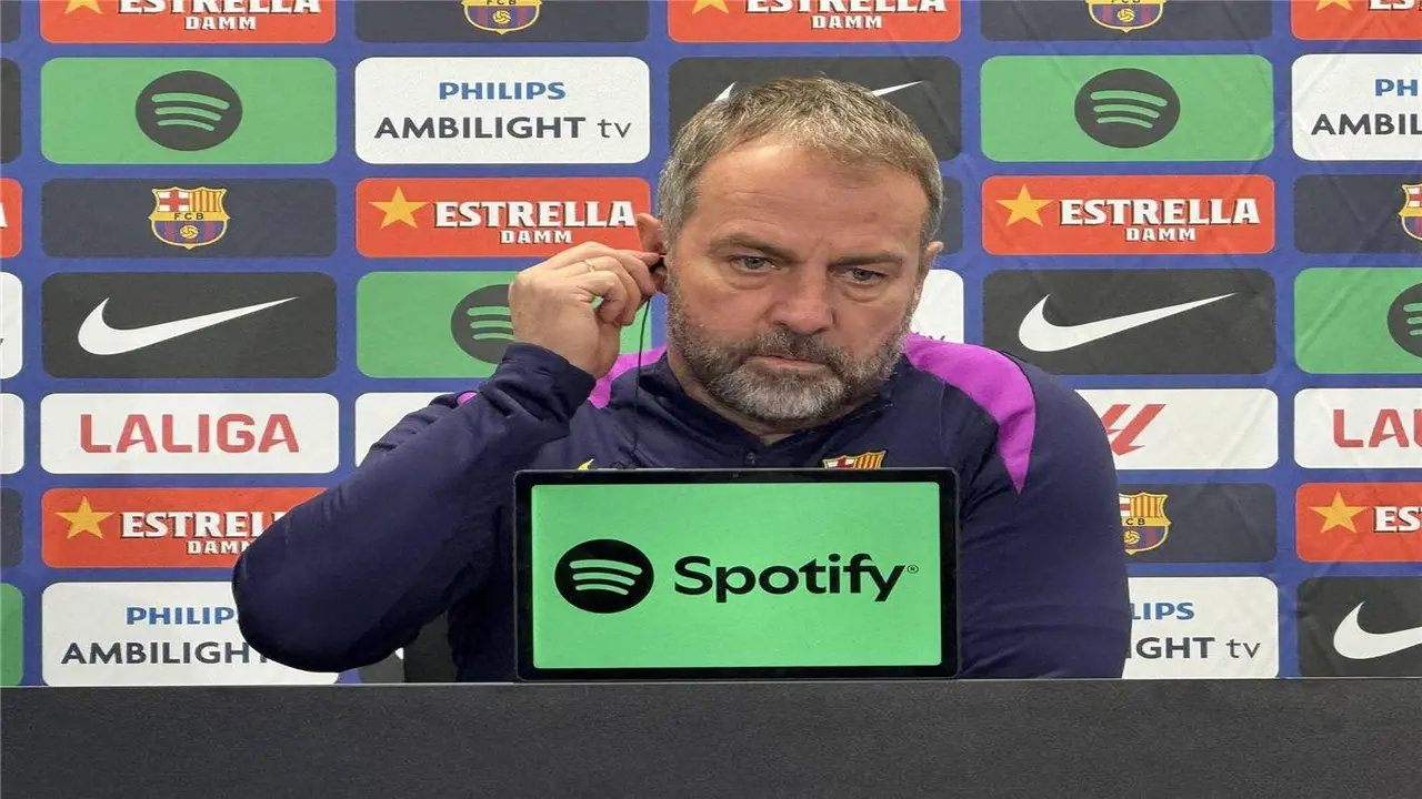 مواجهة إسبانيول.. فليك يوضح موقف برشلونة ويطالب بدعم مركزي في يناير